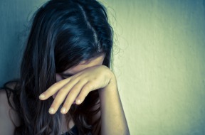 2016-11-23-16_18_50-sad-lonely-girl-wondering-why-dfcs-and-court-will-not-protect-her_my-advocate-ce