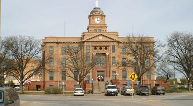 1280px-Jones_County_Courthouse_Anson_Texas_2009
