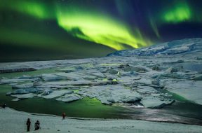 People at the Jokulsarlon Glacial Lagoon, Breidamerkurjokull Glacier, Vatnajokull Ice Cap, Iceland