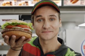 2017-04-14 10_26_58-BURGER KING® _ Connected Whopper® - YouTube