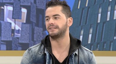 2017-04-15 13_27_04-Rudina – Shpat Kasapi, aktor per here te pare! (14 prill 2017) – YouTube