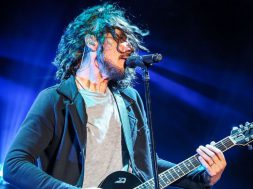 2017-05-18 12_18_53-Chris Cornell (@chriscornellofficial) • Instagram photos and videos