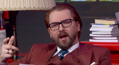 2019-01-12 13_17_23-Ora News – Kastro Zizo demaskon artistët e estradës, përfshin dhe veten _ Facebo