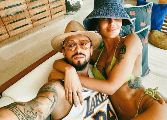 DJ Geek feston ditëlindjen, Dafina Zeqiri filloi me surprizat e para