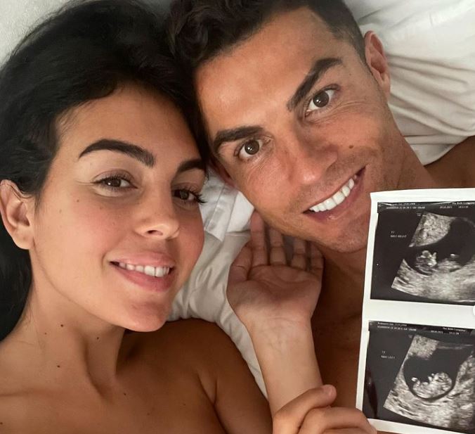 Në pritje të binjakëve! Cristiano dhe Georgina zbulojnë gjininë e bebave