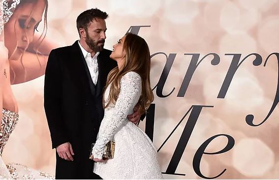 Seksi është kushti kryesor! Zbulohet kërkesa që Jennifer Lopez i bëri Ben Affleck