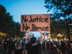 pexels-kelly-4552859