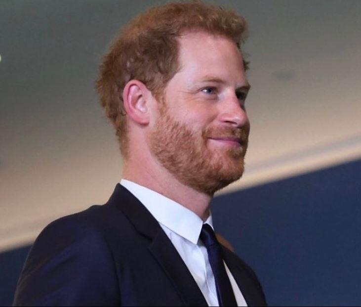 Del në shitje zyrtarisht libri i ‘trazirave’ i Prince Harry-it