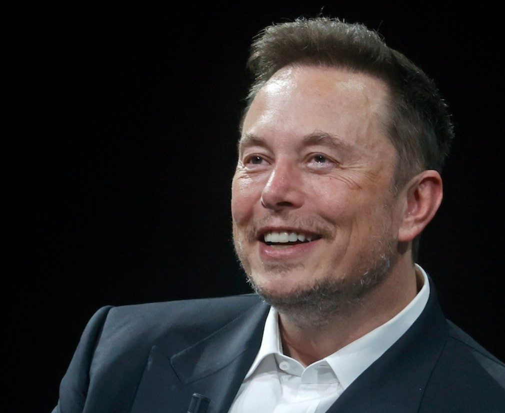 Papunësi masive! Elon Musk parashikon 1 miliard robotë humanoidë deri në vitin 2040