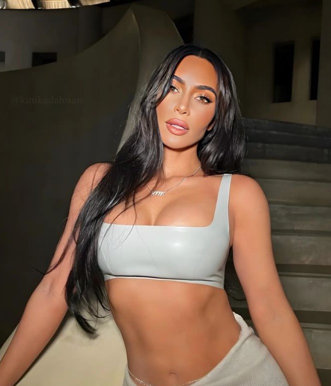 Kim Kardashian ndan përditësimin shëndetësor me familjen