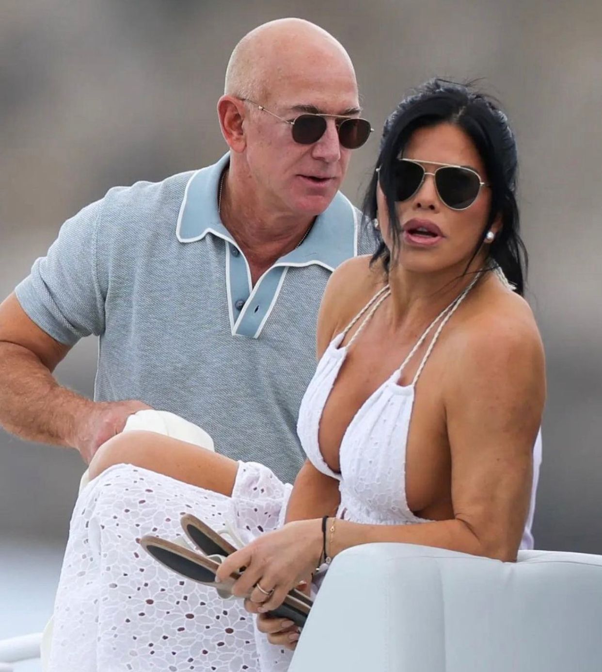 Jeff Bezos, Lauren Sanchez dhe Katy Parry shijojnë pushimet