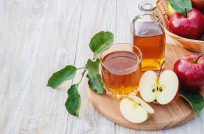 Apple juice in a glass. Selective focus. nature.