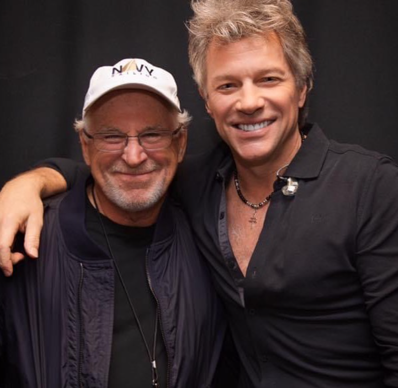 Jon Bon Jovi shpallet personi i vitit