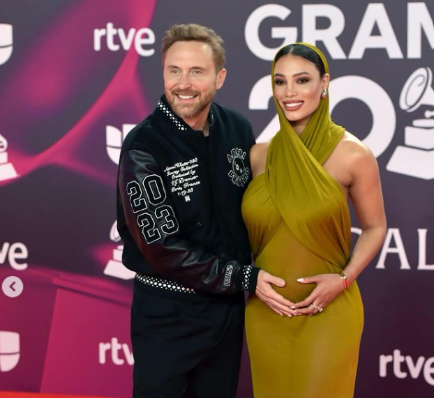 Së shpejti do të bëhen prindër, David Guetta dhe partnerja e tij ndajnë lajmin e ëmbël