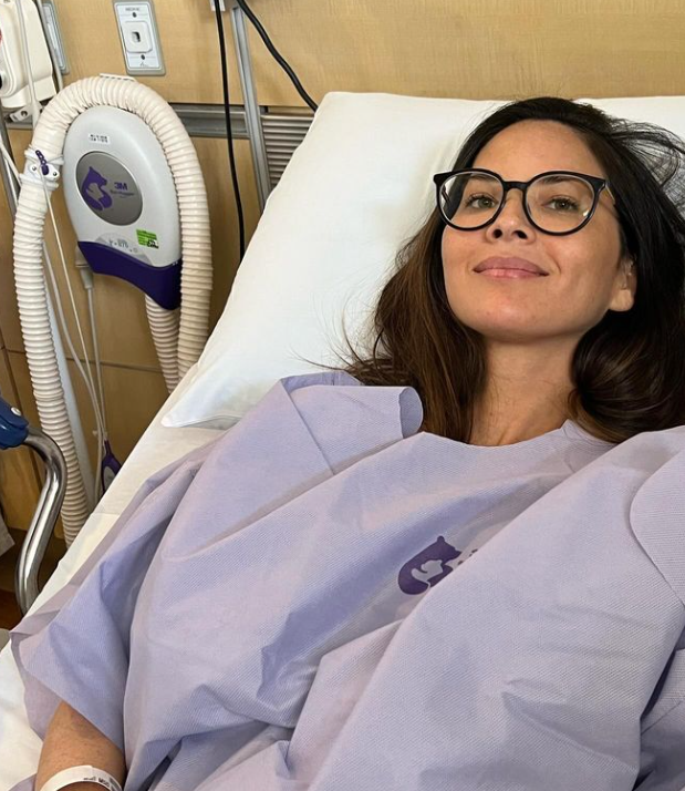 Olivia Munn tregon për sëmundjen e rëndë që po vuan