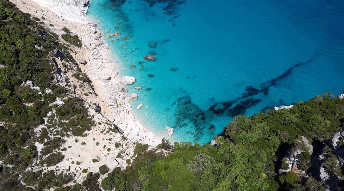 Plazhet më të bukura të Sardinjës, ja cilat vende mund të vizitoni këtë verë