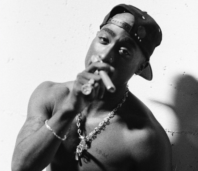 Vdekja e Tupac Shakur: Shtyhet gjyqi për të dyshuarin e vrasjes