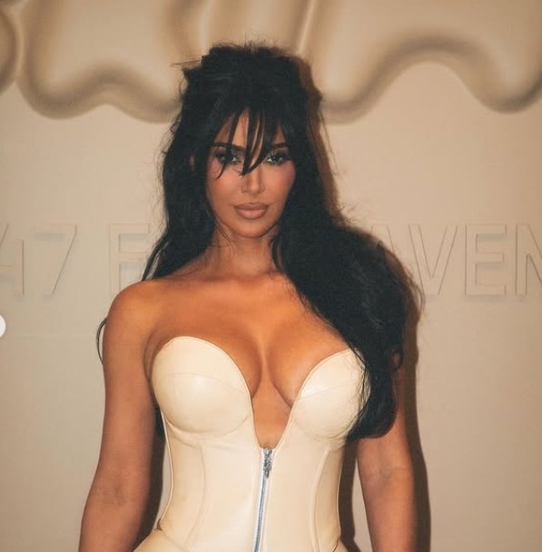 Kim Kardashian rikuperon raportin me të bijën North West