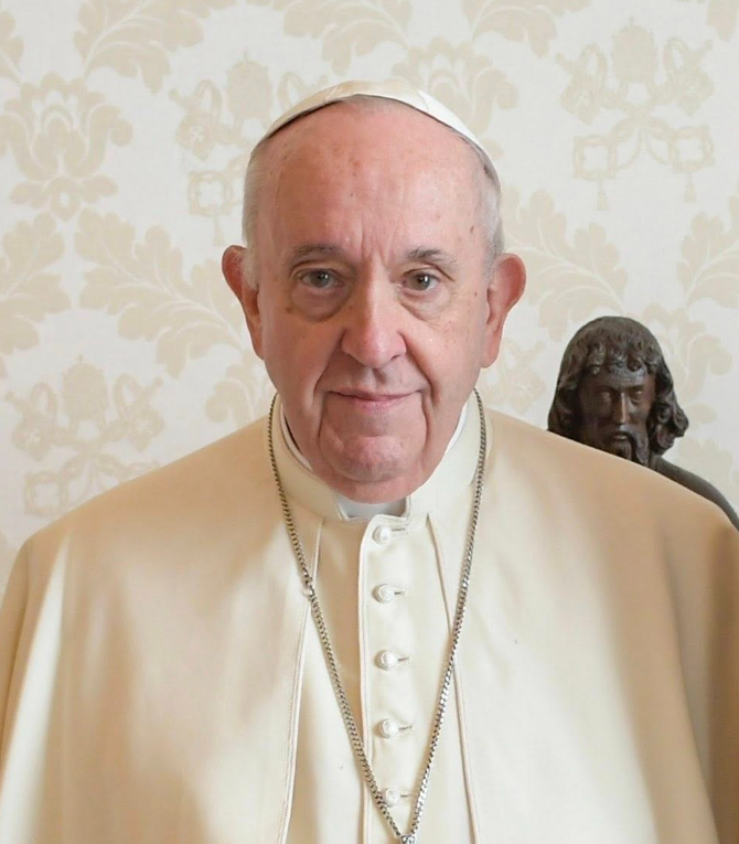 Pse Papa Françesku nuk do të varroset në Vatikan?