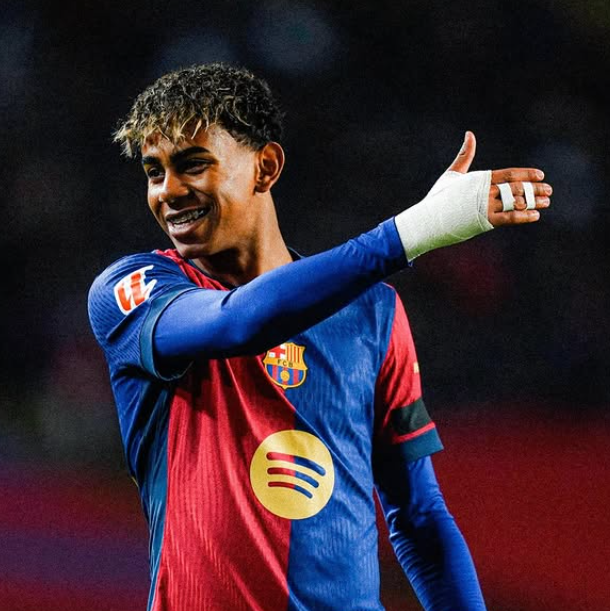Lamine Yamal tejkalon Lionel Messin me një moment historik të Barcelonës
