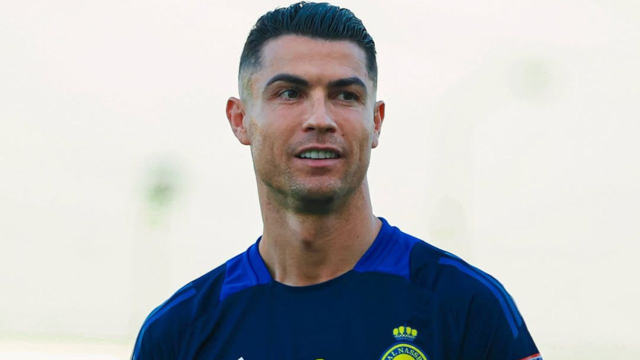 Cristiano Ronaldo bëhet pjesë e një loje luftarake, me mbështetje financiare nga Arabia Saudite