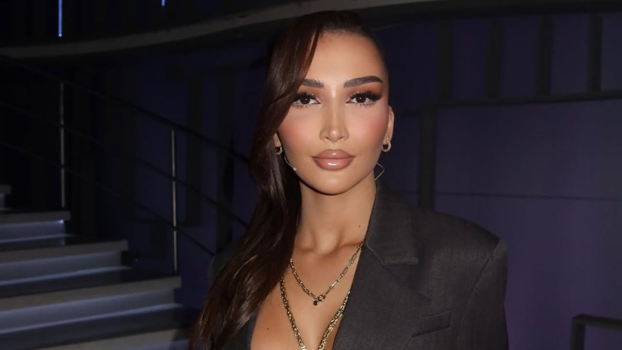 Pasi u largua nga studio – Reagon Xheneta Fetahu