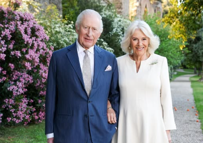 Familja mbretërore e uron kështu Princeshën Charlotte