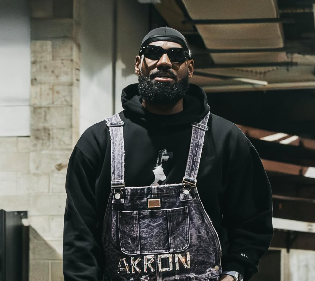 LeBron James tërhiqet nga Met Gala për këtë arsye