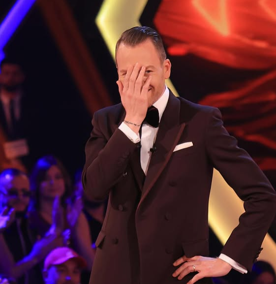 Egli heshti, por Gjesti urimin më të këndshëm e mori nga Ledion Liço