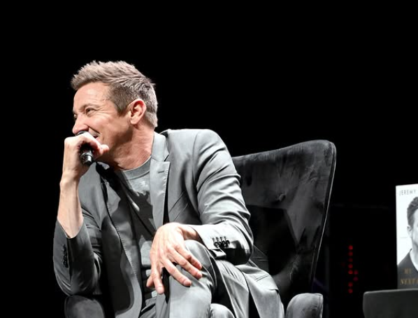 Nuk doja të kthehesha! Aktori Jeremy Renner bën rrëfimin e rrallë