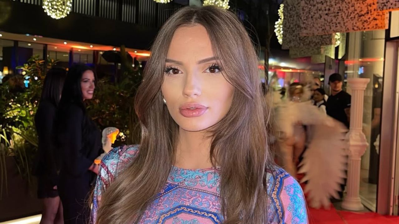 “Edhe pse nuk je këtu unë prap të uroj ditëlindjen” Dedikimi prekës i Ana Likës për nënën e ndjerë