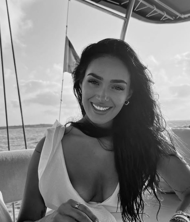 A do të donte ta postonte të birin në rrjete sociale, Klea Huta e thotë hapur