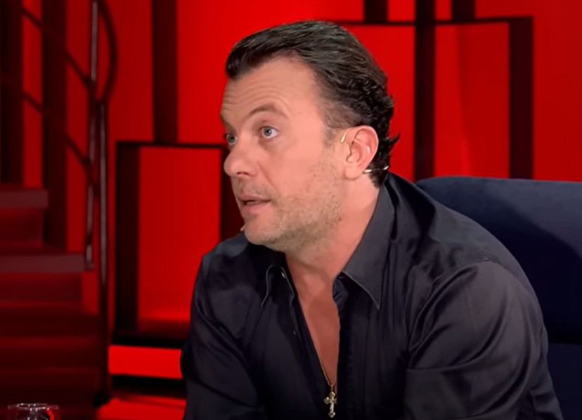 Nuk kanë folur për vite, Laert Vasili zbulon pengun që ka me të atin e ndjerë