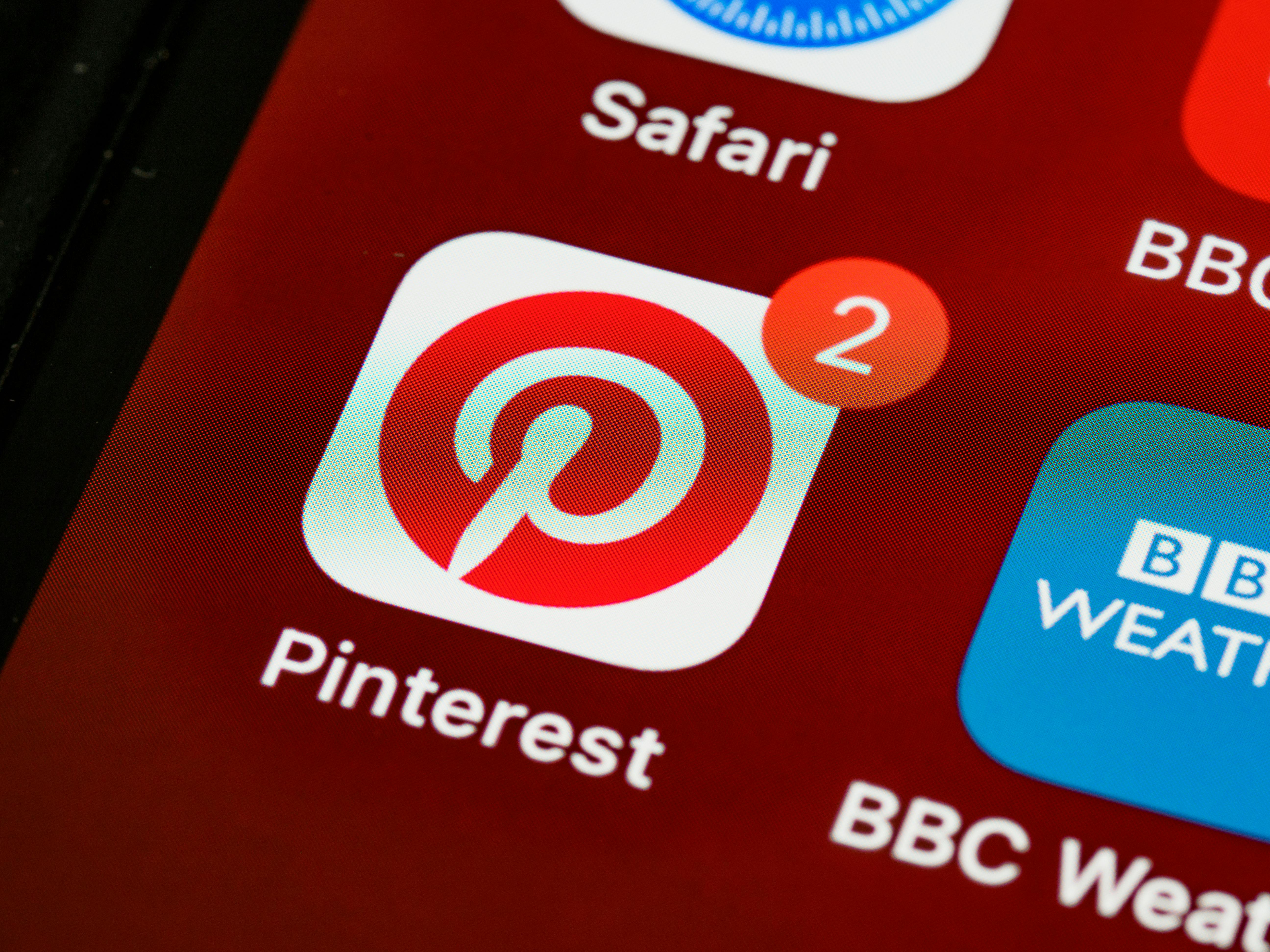 Pinterest më në fund pranon se ndalimet masive ishin një gabim i shkaktuar nga një ‘gabim’