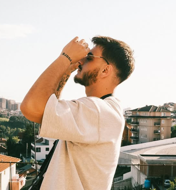 ‘Pak shokuese për mua’, Roni zbulon si e la e dashura gjatë qëndrimit të tij në Fermën Vip