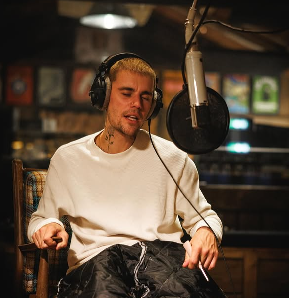 “Jam baba, dua privatësi!” Justin Bieber shpërthen ndaj paparacëve