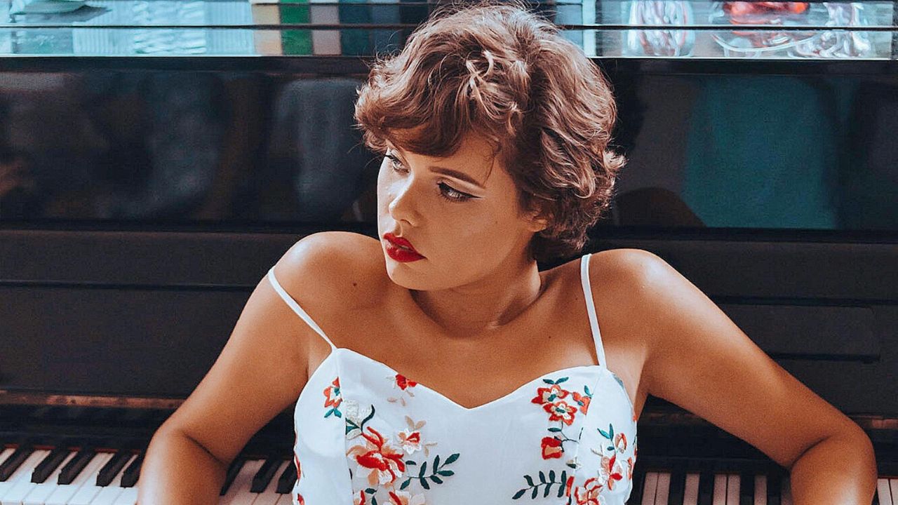 Prerja e shkurtër është rikthyer – ja si të zbuloni se cili model i shkurtër i përshtatet formës së fytyrës tuaj