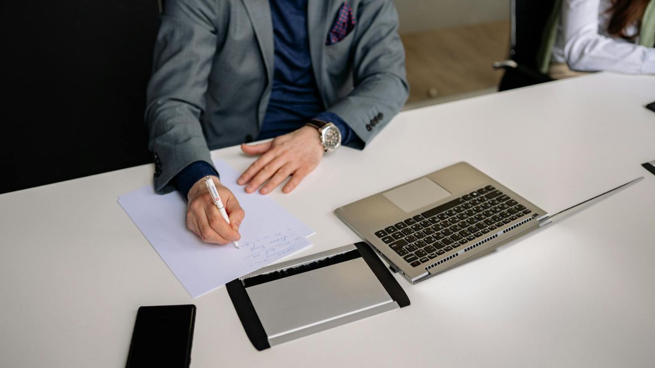 Cila karrierë në Evropë do t’ju shpërblejë me pagën më të lartë?