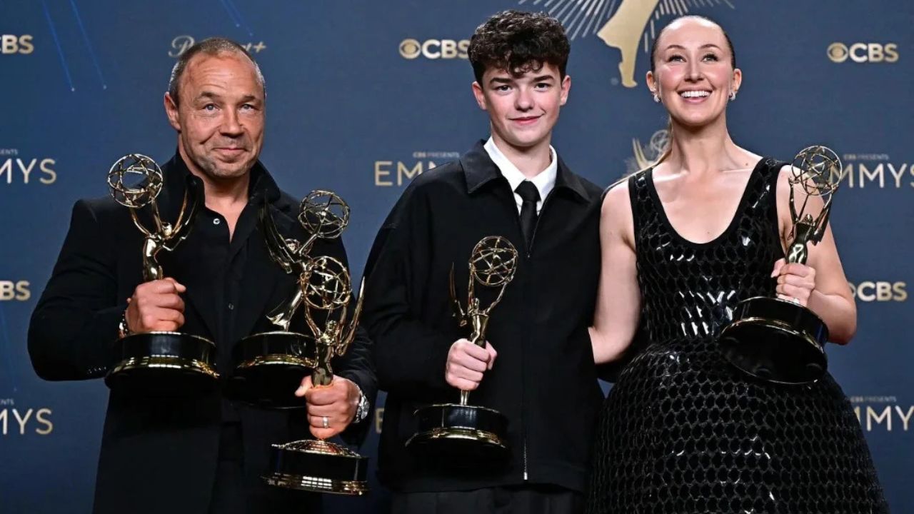 Seriali hit “Adolescence” fitoi bindshëm në ndarjen e çmimeve të Emmy Awards