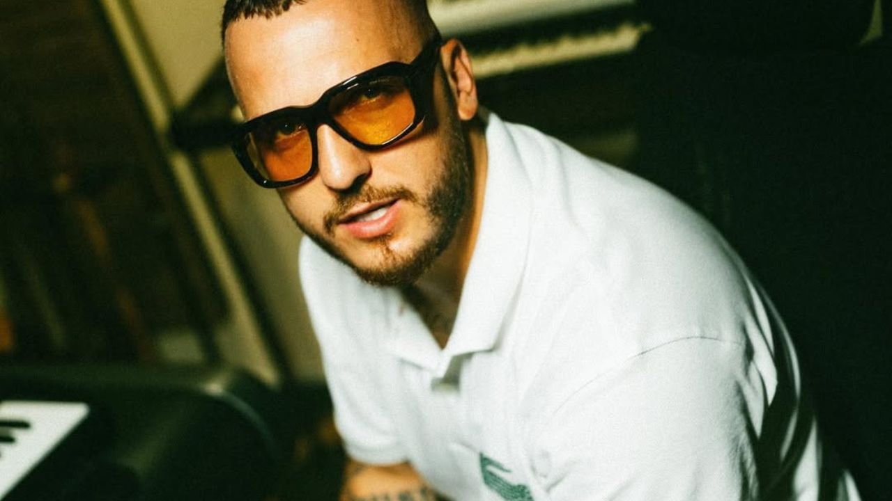 Mozzik feston ditëlindjen ndryshe – Rikthehet në vendin ku nisi gjithçka