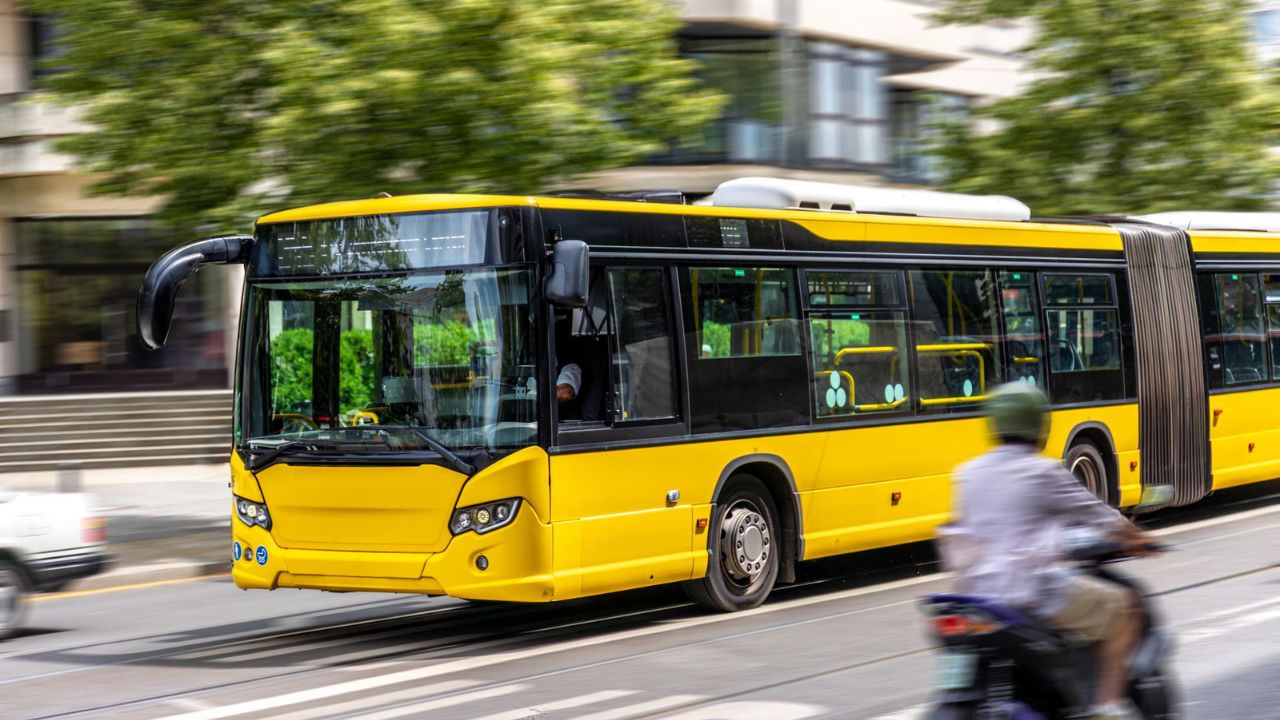 A është ky transporti i së ardhmes? Madridi teston autobusin e parë pa shofer ‘të prodhuar në Spanjë’