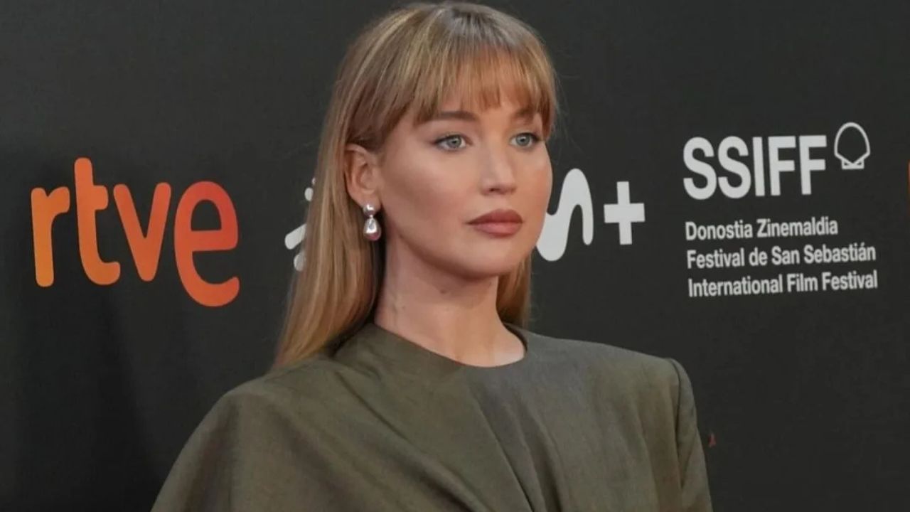 Jennifer Lawrence flet hapur për operacionin plastik që po planifikon