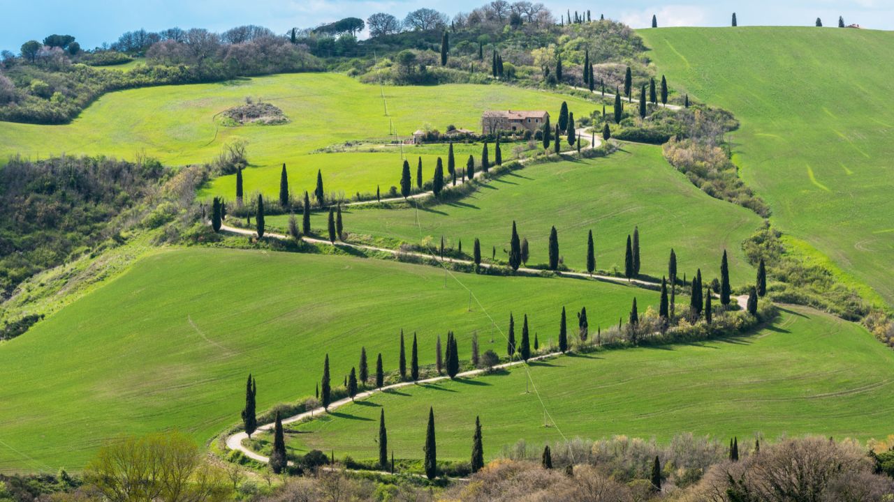Dëshironi të shpërnguleni në Toskanë? Ky fshat piktoresk po u paguan njerëzve 23,000 dollarë për t’u zhvendosur atje