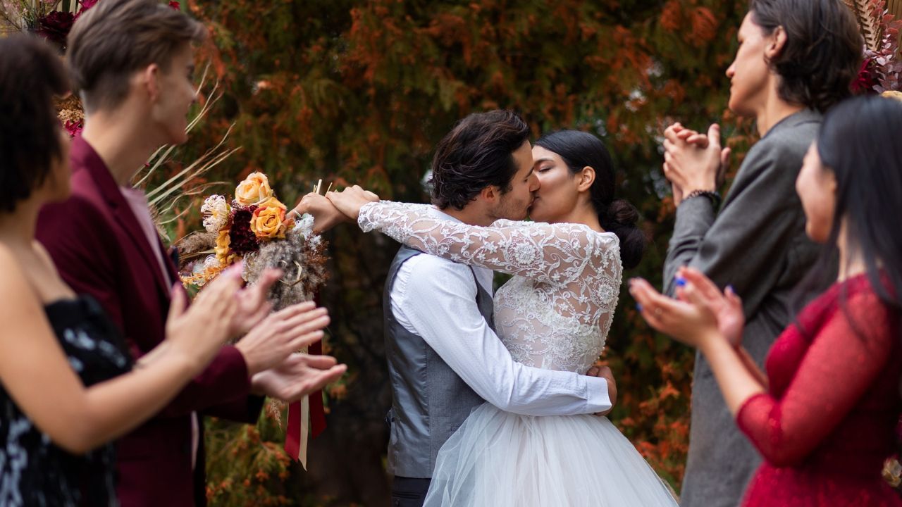 Tradita të pazakonta dasmash nga e gjithë bota