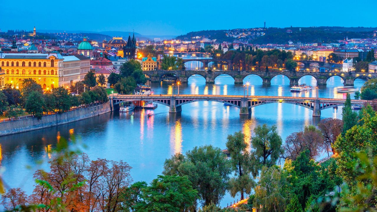 Gjashtë nga qytetet më të mira në Evropë për pushimet vjeshtës