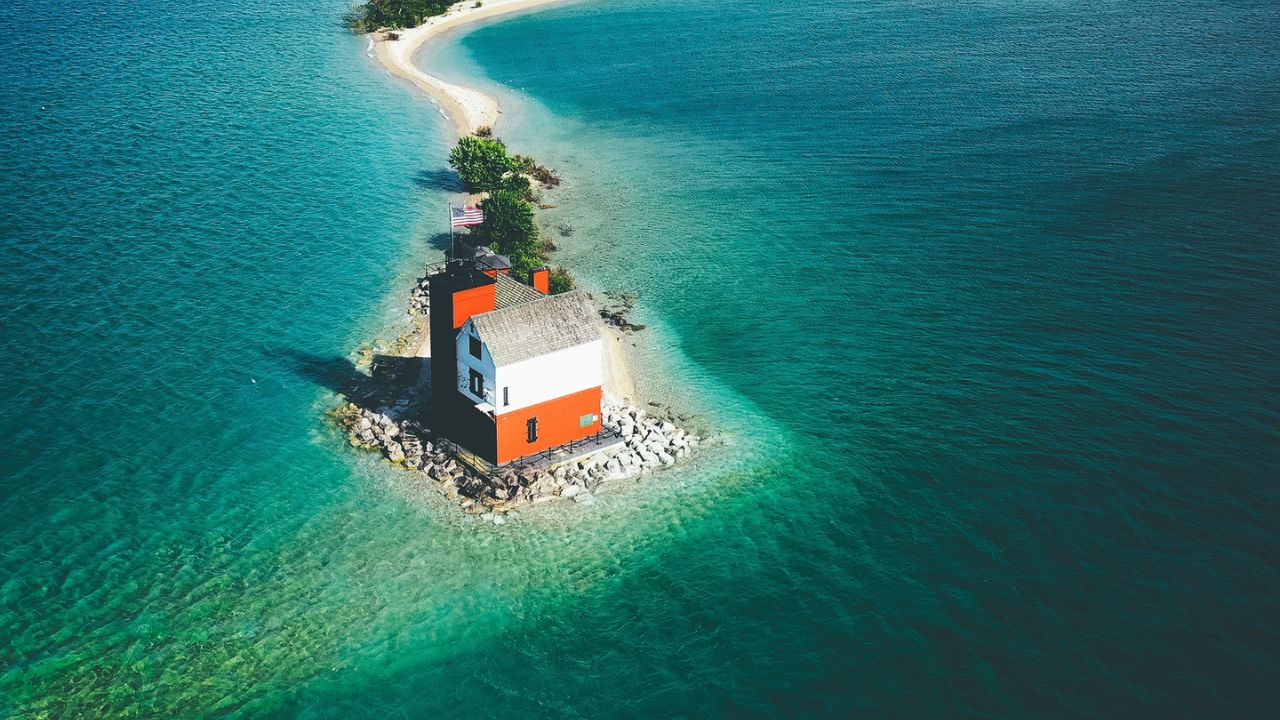 Vetëm 85 metra! Ky është kufiri tokësor më i shkurtër në botë