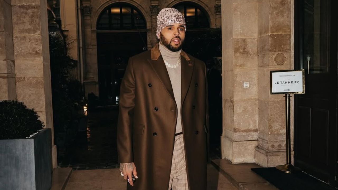 Chris Brown paraqitet në gjykatën e Londrës për shkak të dyshimeve për ‘sulm me shishe’
