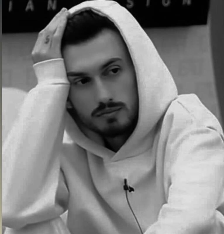 Rogerti “kundërpërgjigjet” ndaj Kristit, përplasja me ujë ndez sërish shtëpinë