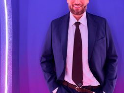 Let me be your Valentines date tonight at 9Pm BigBrotherVipKosova@boggimilanoofficial @albimall