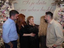 Bota ime e paster 🙏🏻